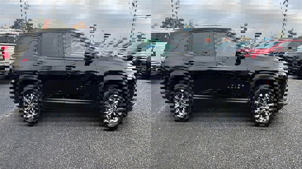 New 2026 Chevrolet Equinox LT image 4