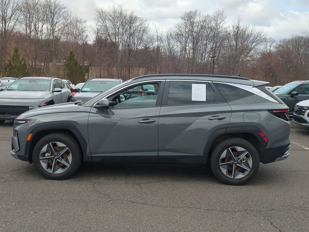 Certified 2025 Hyundai Tucson SEL AWD/4WD image 6
