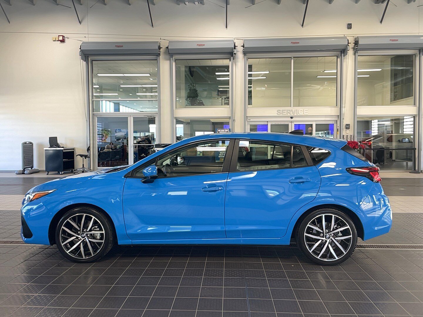 Used 2025 Subaru Impreza 2.0i Sport AWD/4WD image 4