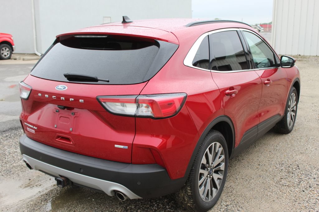 Used 2020 Ford Escape Titanium AWD/4WD image 6