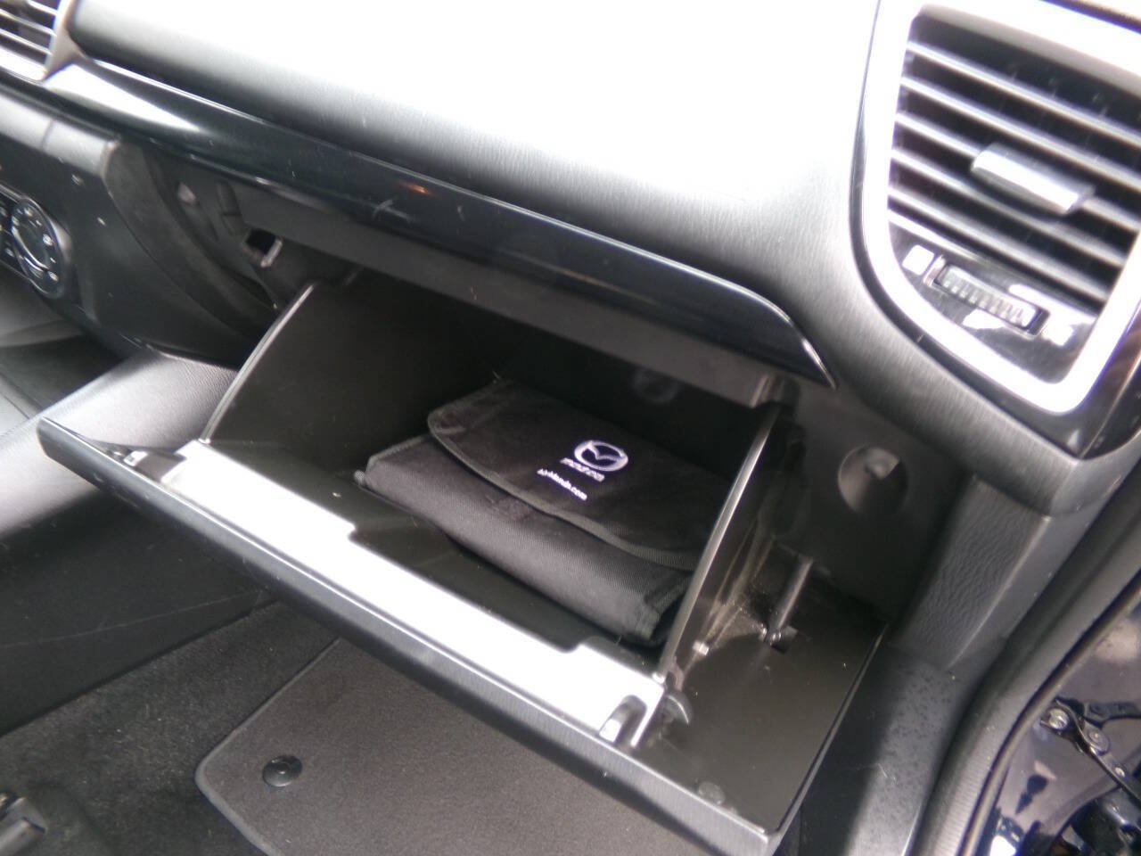 Used 2014 MAZDA MAZDA3 i Sport FWD image 10