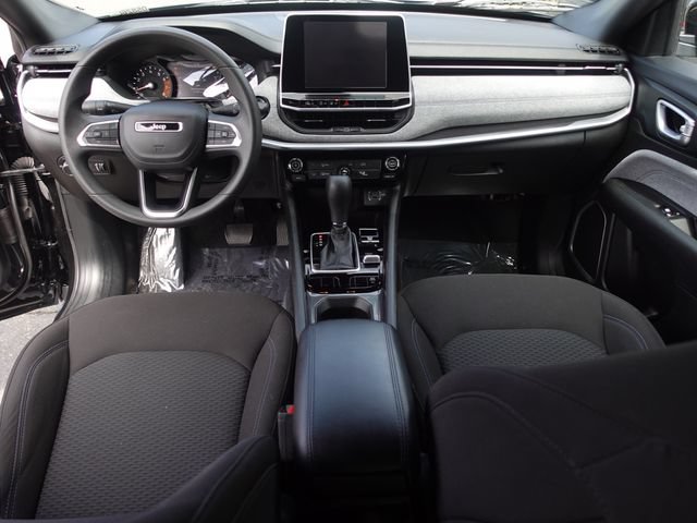Used 2025 Jeep Compass Sport AWD/4WD image 24