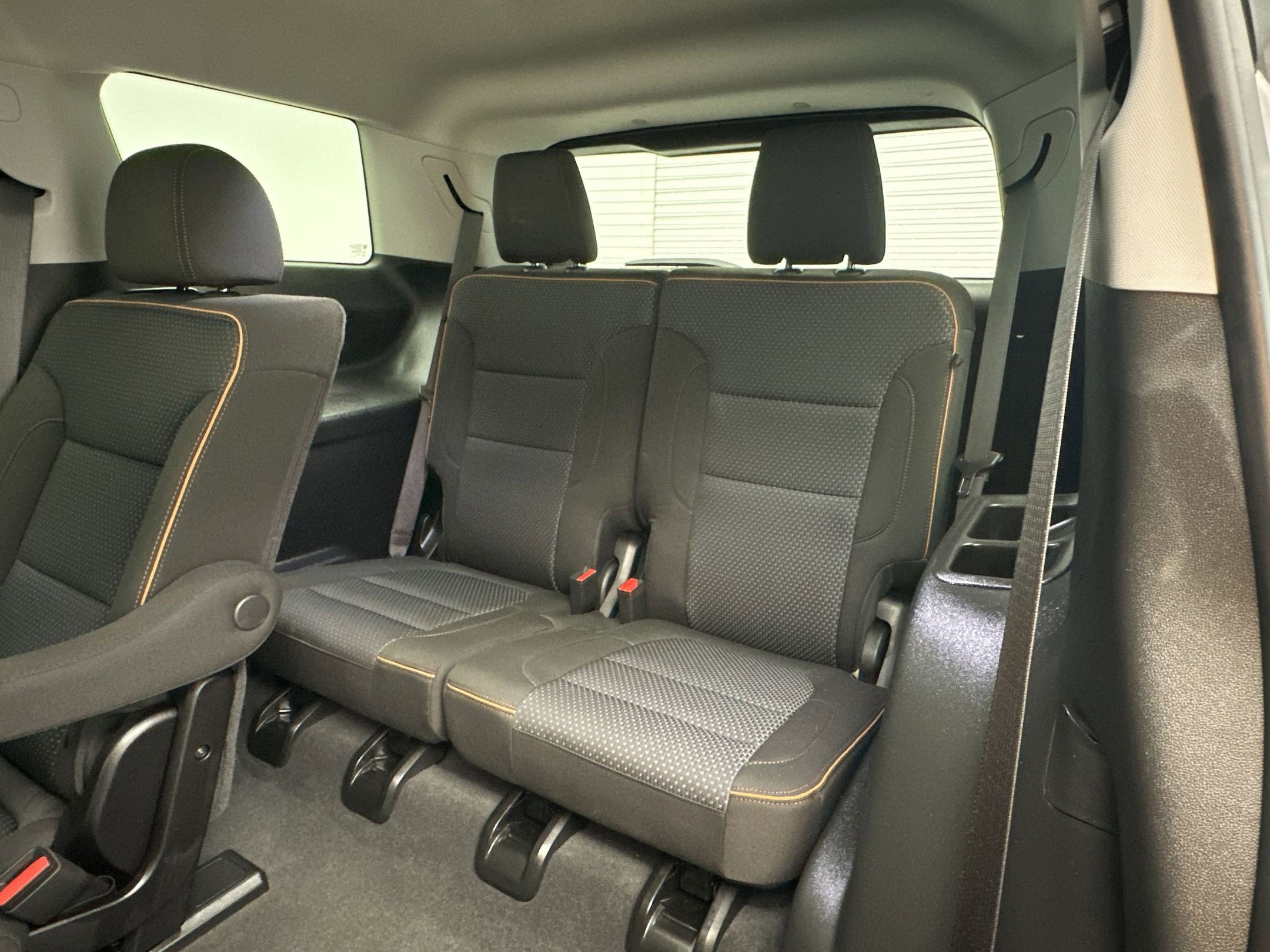 Certified 2023 GMC Acadia AT4 image 31