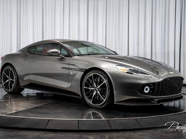 Used 2018 Aston Martin Vanquish Zagato RWD image 2