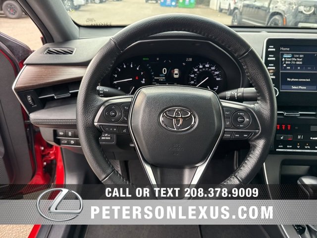 Used 2022 Toyota Avalon XLE image 22