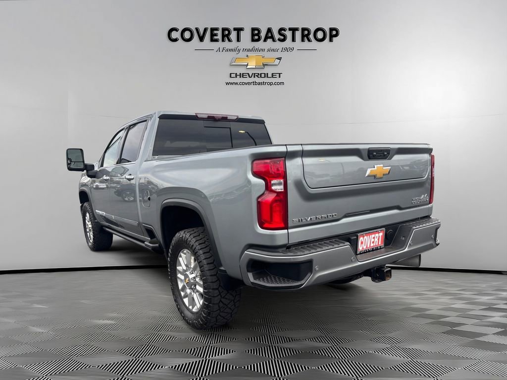Used 2024 Chevrolet Silverado 2500 High Country w/ High Country Premium Package image 5