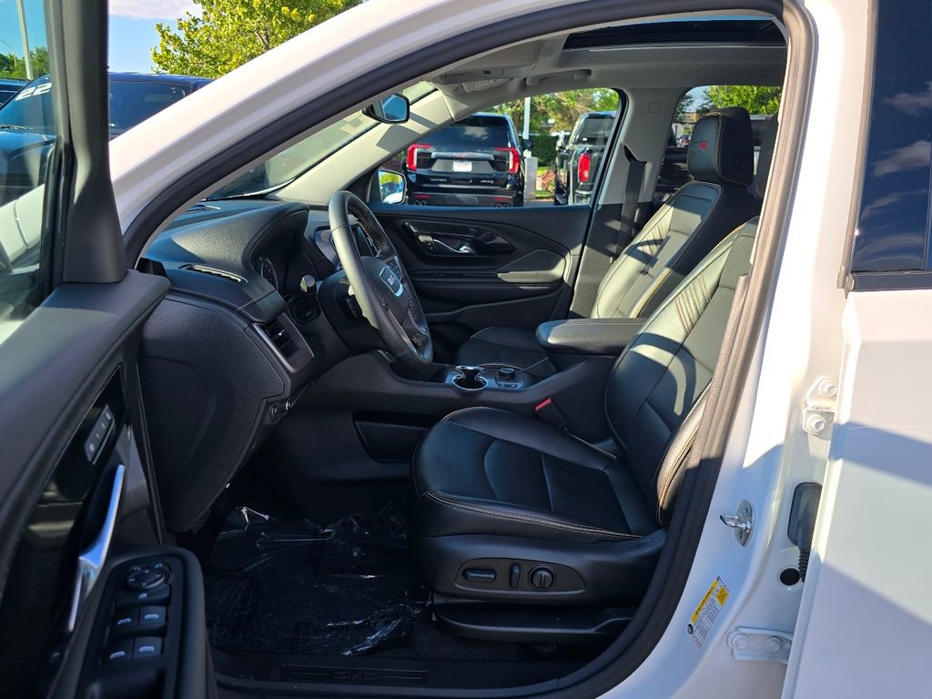 Used 2024 GMC Terrain AT4 AWD/4WD image 23