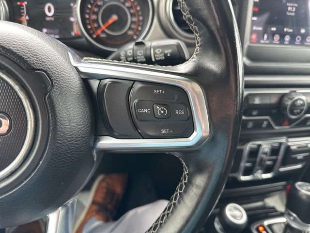 Used 2020 Jeep Wrangler Unlimited Sahara AWD/4WD image 19