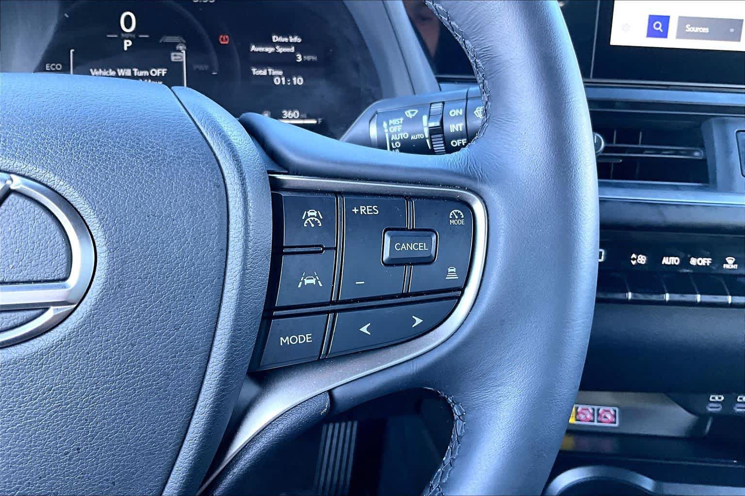 Certified 2025 Lexus UX 300h FWD w/ Accessory Package (Z1) image 22