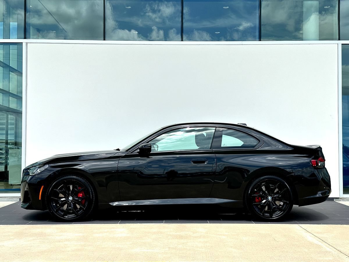 New 2026 BMW 230i xDrive Coupe w/ Premium Package AWD/4WD image 8