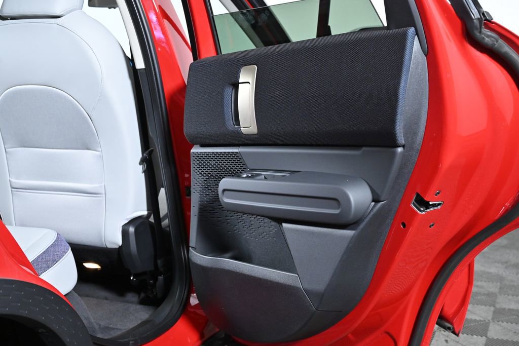 Used 2025 MINI Cooper Countryman SE w/ Comfort Package Max image 31