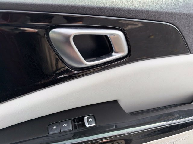 Certified 2022 Kia Carnival SX Prestige FWD image 38