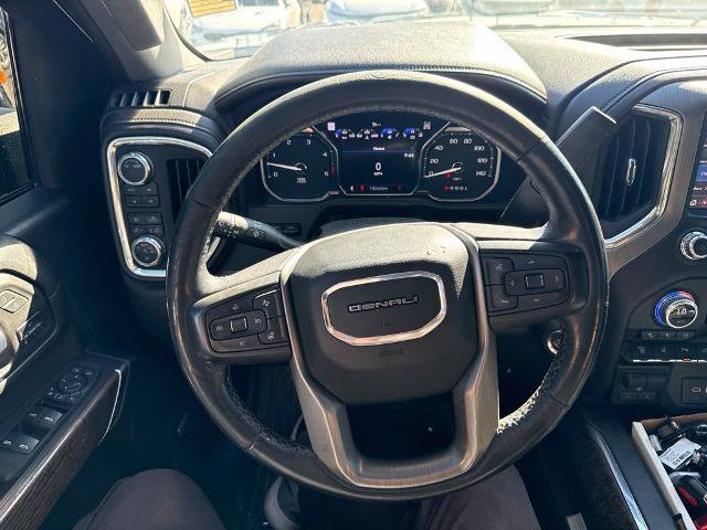 Used 2023 GMC Sierra 2500 Denali w/ Denali Black Diamond Edition AWD/4WD image 11