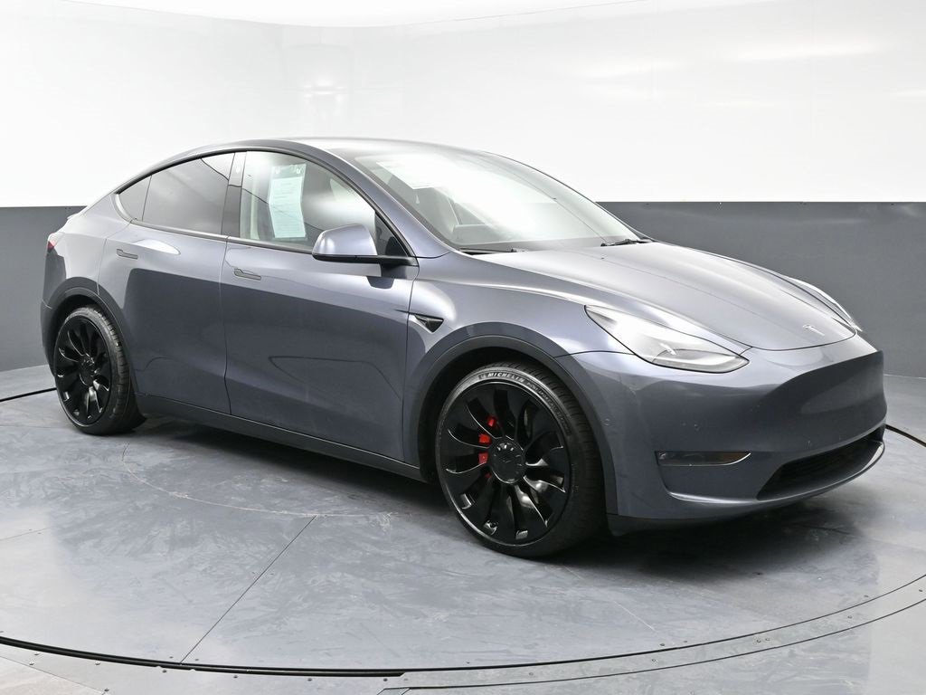 Used 2022 Tesla Model Y Performance image 2