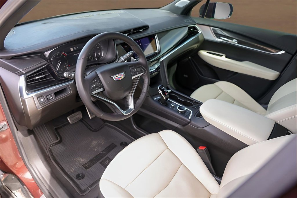 Certified 2023 Cadillac XT6 Sport image 10
