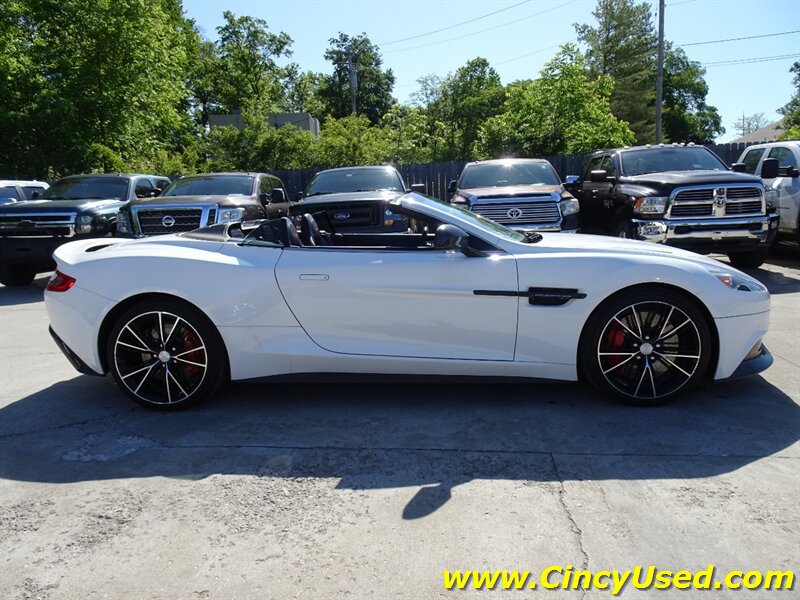 Used 2014 Aston Martin Vanquish Volante RWD image 7