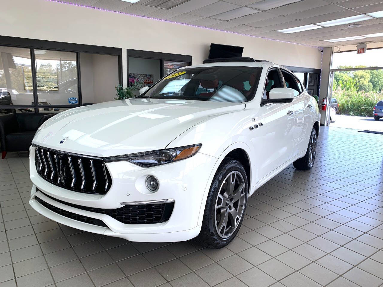 Used 2022 Maserati Levante GT image 6