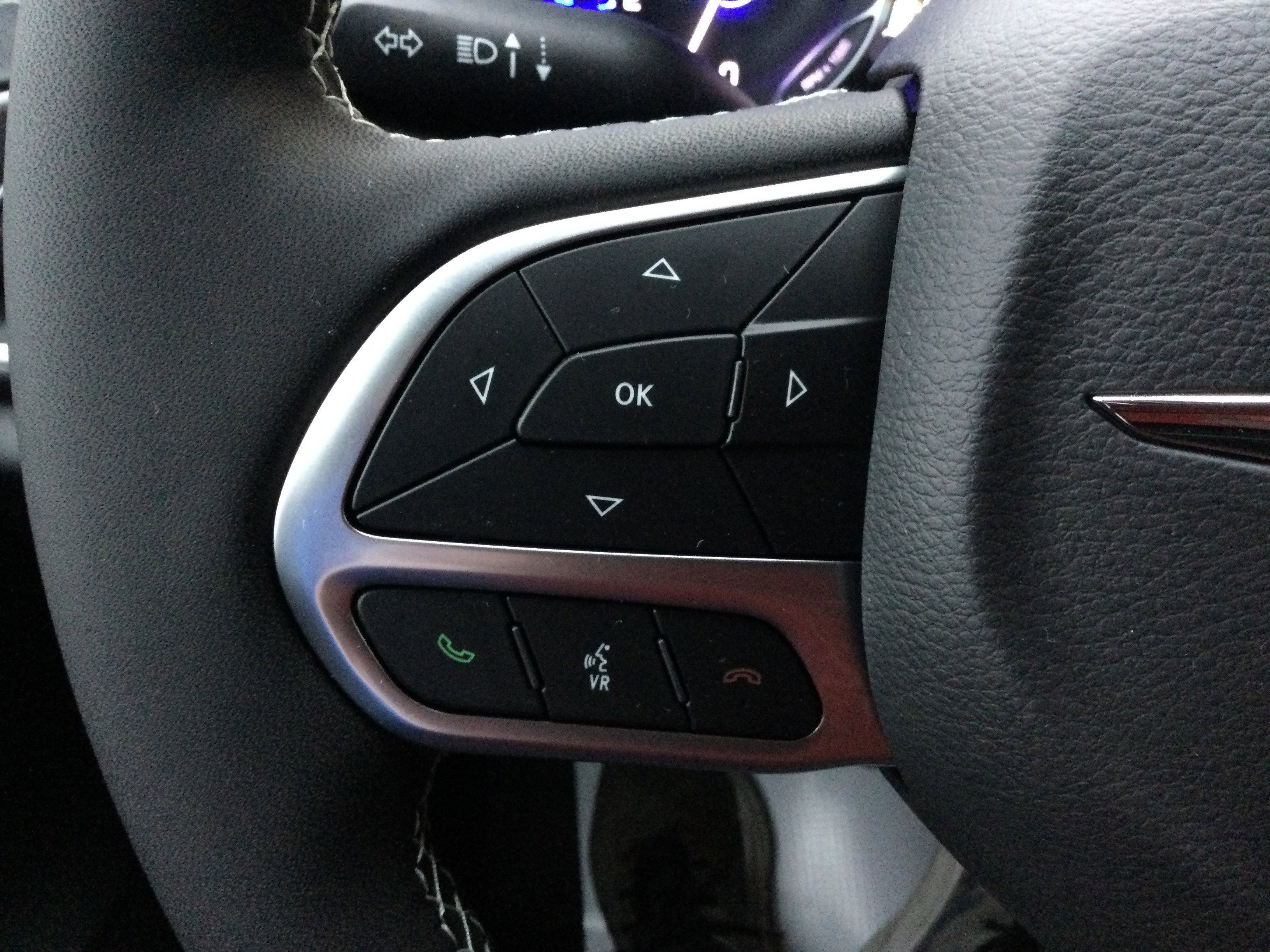 New 2026 Chrysler Pacifica Select image 14