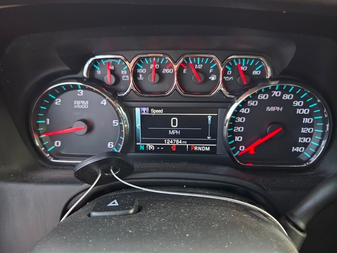 Used 2015 Chevrolet Tahoe LTZ AWD/4WD image 7
