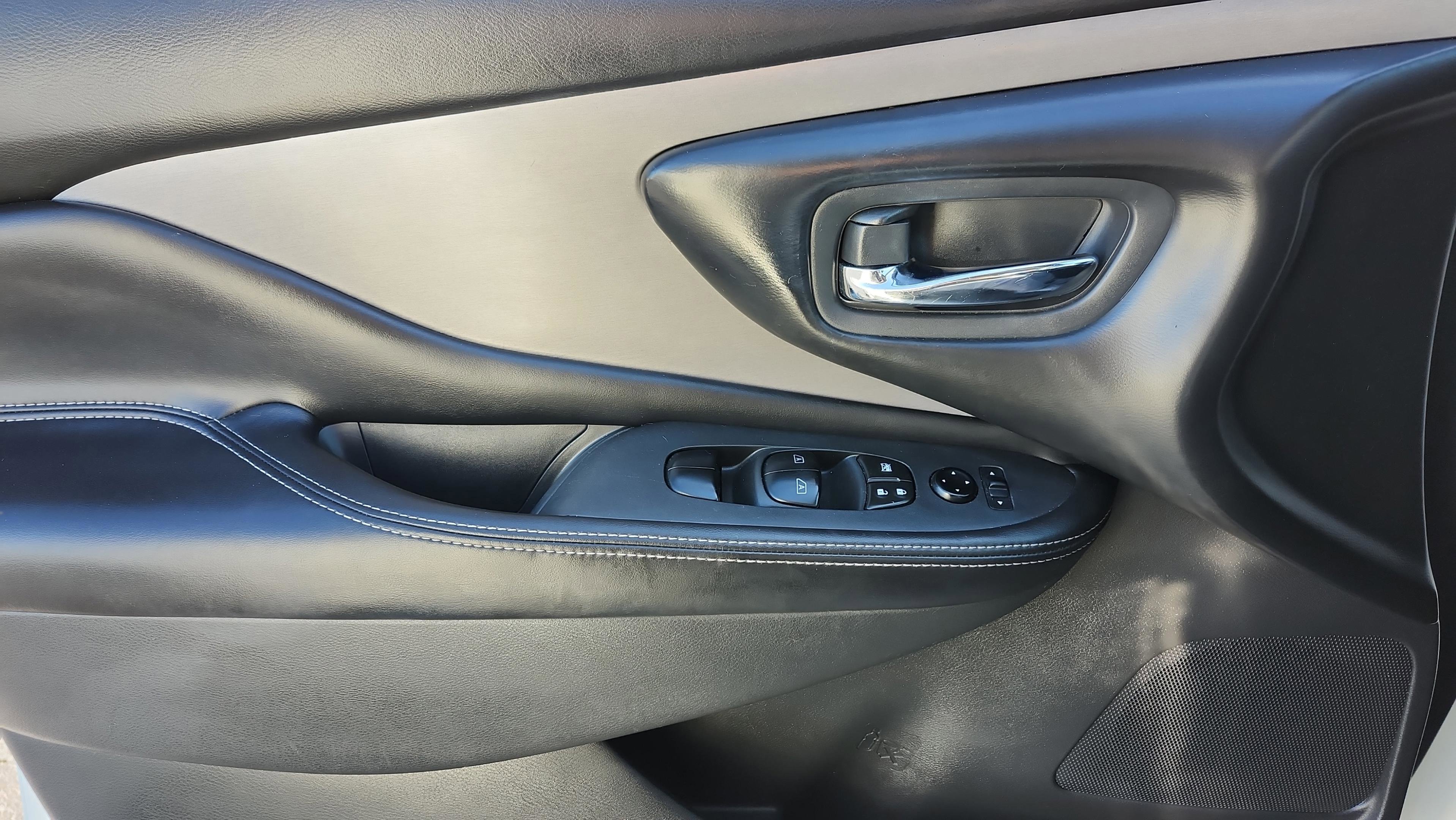 Used 2021 Nissan Murano SV w/ Cargo Package image 38