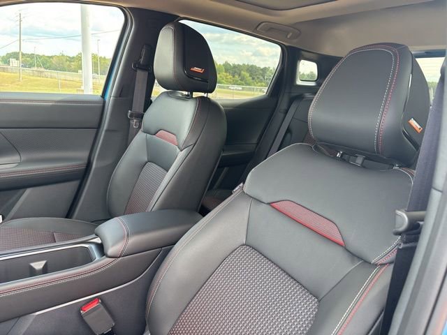 New 2026 Nissan Kicks SR w/ SR Premium Package image 9