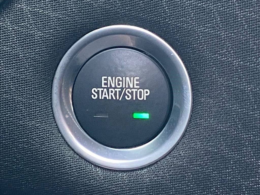 Used 2022 Chevrolet Malibu RS image 14