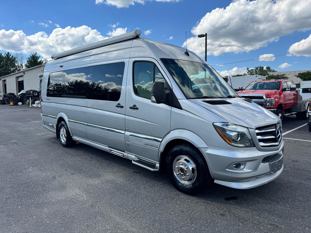 Used 2015 Mercedes-Benz Sprinter 3500 image 3