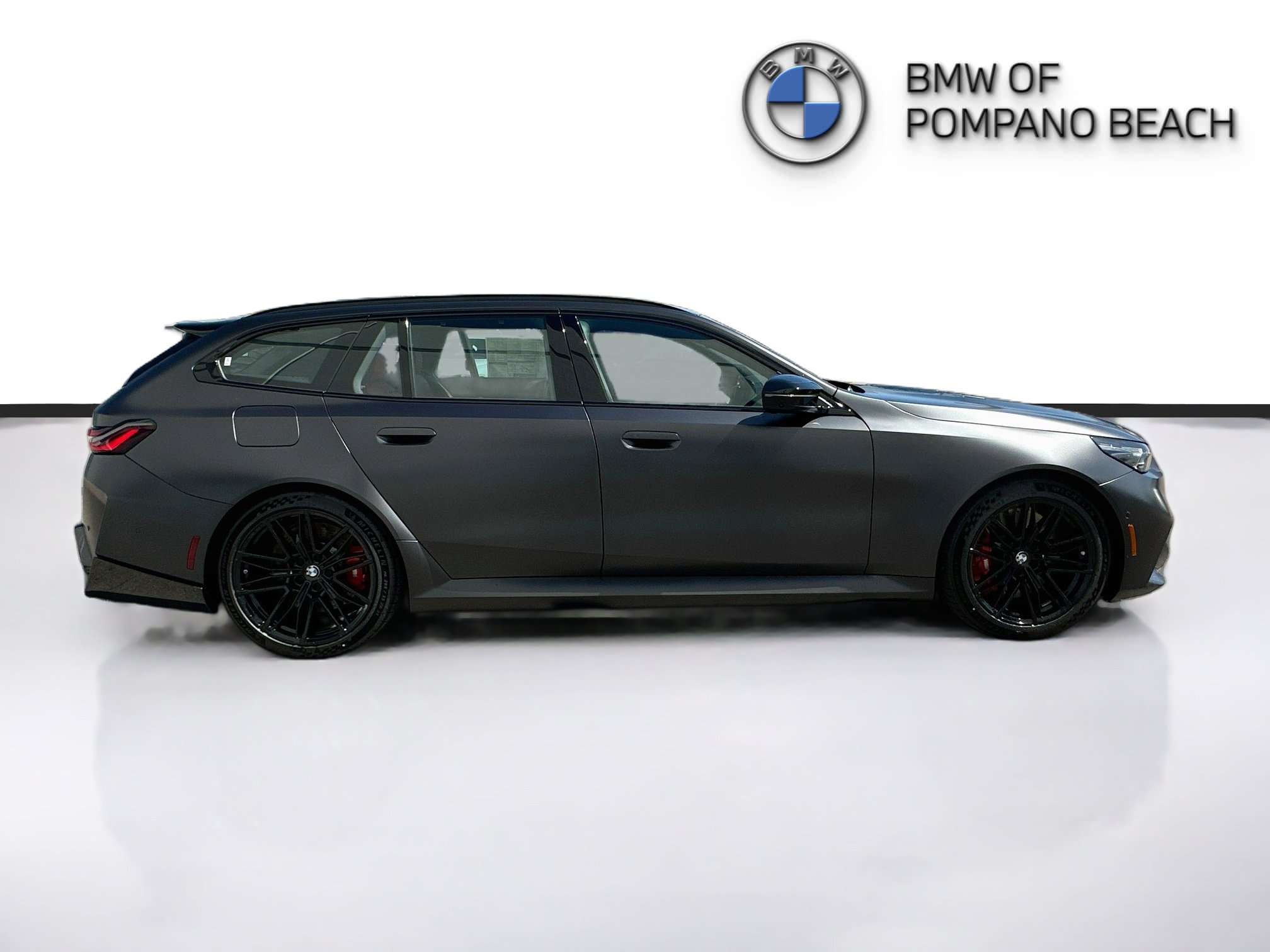 New 2027 BMW M5 Touring AWD/4WD image 8