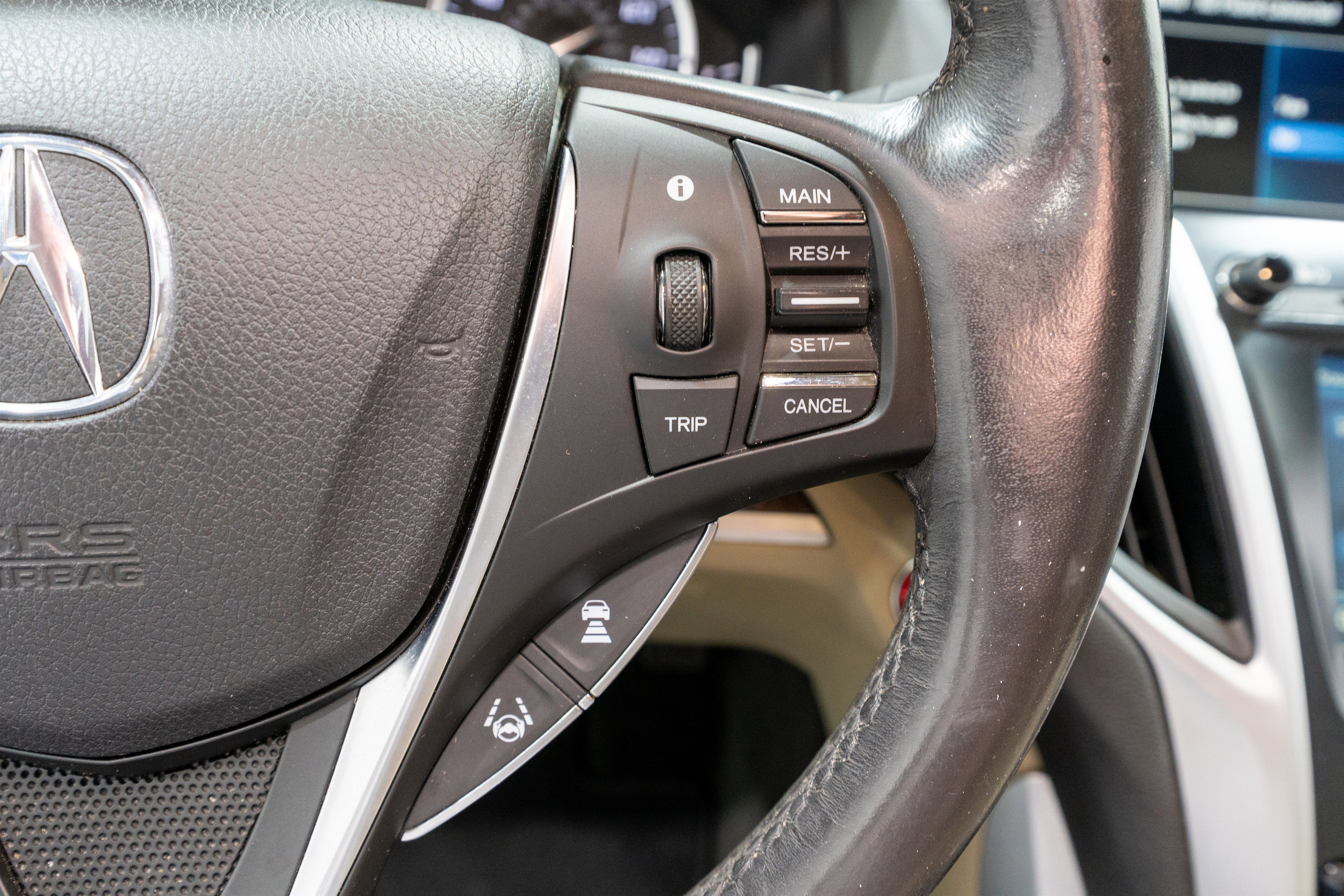 Used 2018 Acura TLX w/ Technology Package image 25