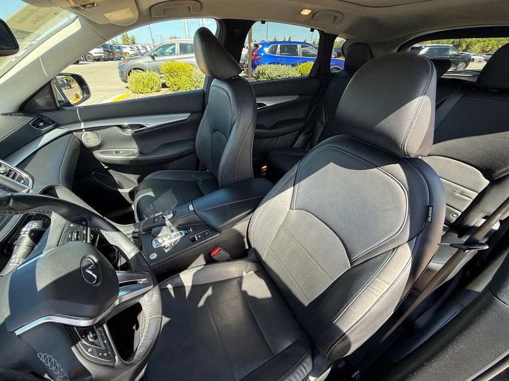 Used 2020 INFINITI QX50 Sensory w/ Proactive Package FWD image 12