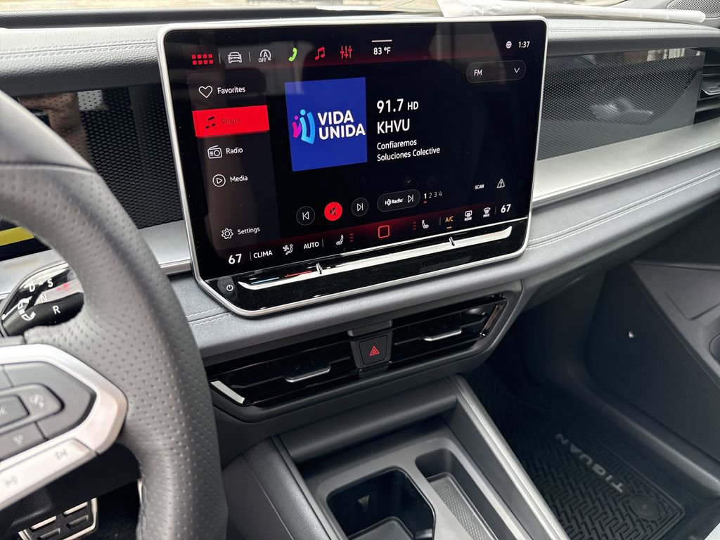 New 2026 Volkswagen Tiguan SE R-Line image 18