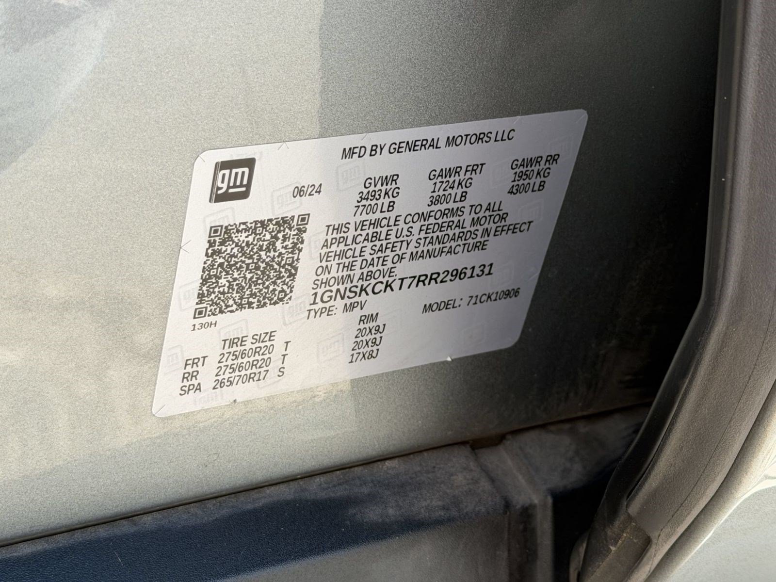 Used 2024 Chevrolet Suburban LT AWD/4WD image 25
