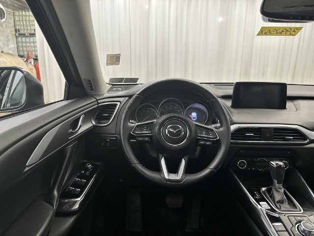 Used 2018 MAZDA CX-9 Touring w/ Touring Premium Package AWD/4WD image 13