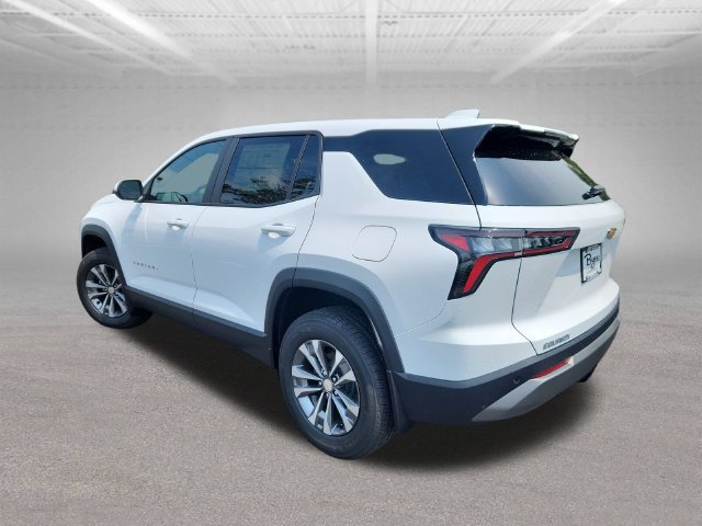 New 2027 Chevrolet Equinox LT w/ LPO, Floor Liner Package FWD image 5