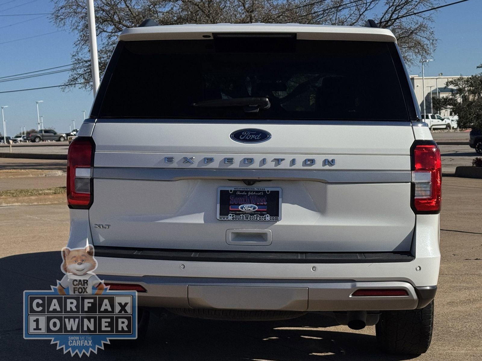 Used 2022 Ford Expedition XLT image 5