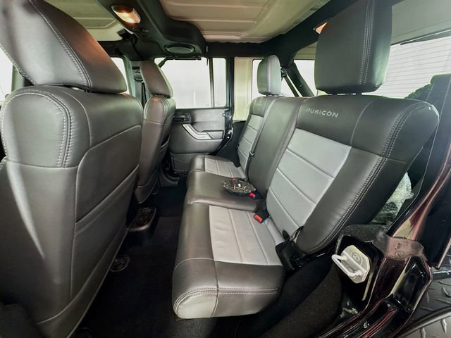 Used 2012 Jeep Wrangler Unlimited Rubicon w/ Connectivity Group image 21