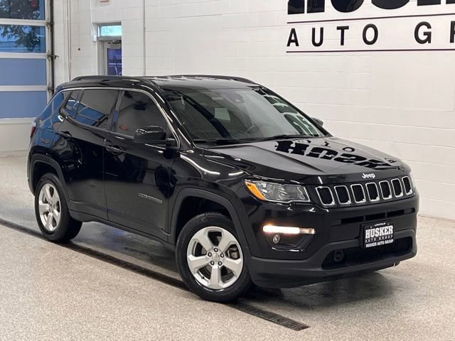 Used 2021 Jeep Compass Latitude w/ Driver Assistance Group AWD/4WD image 1