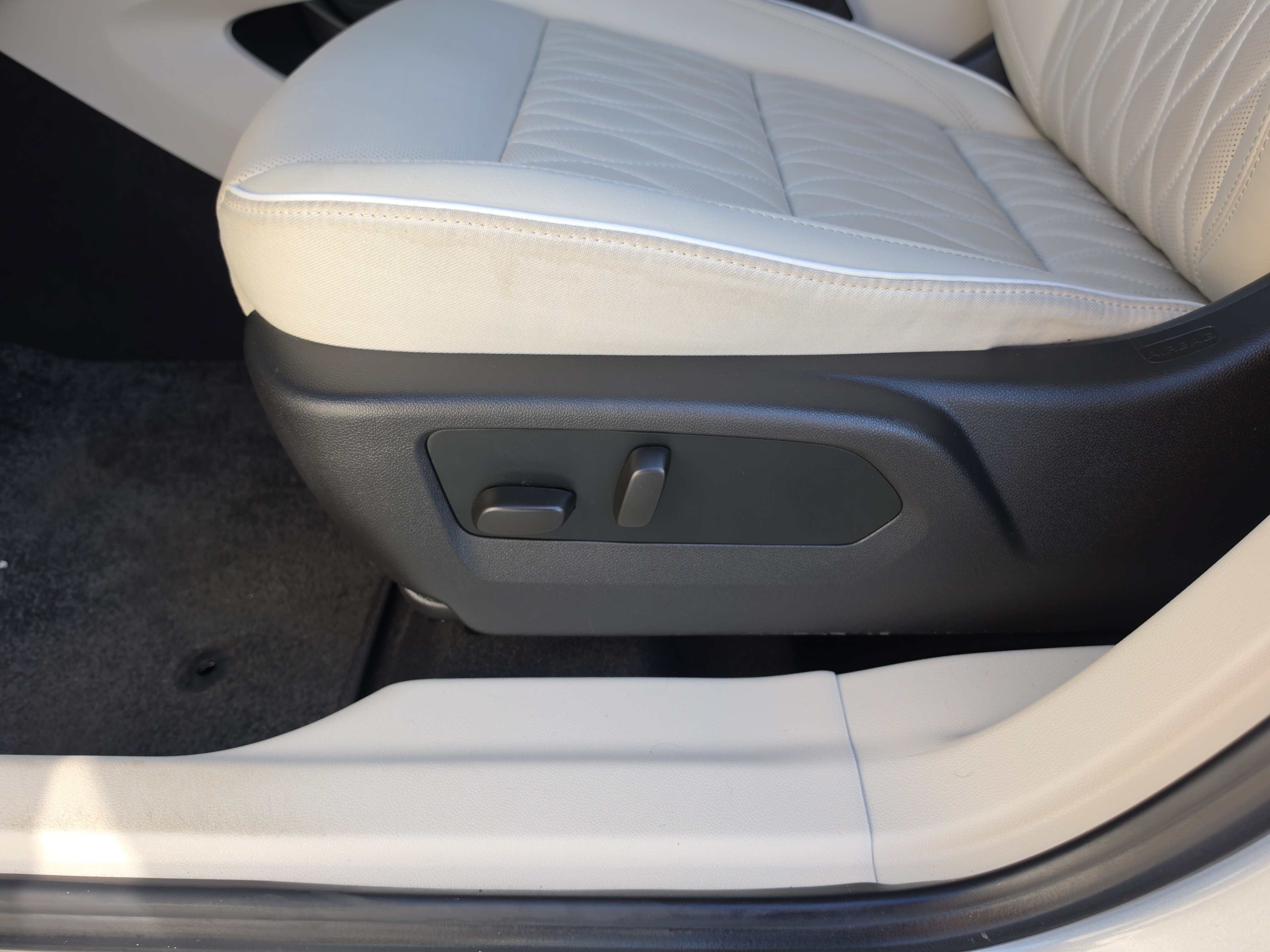 Certified 2023 Buick Envision Avenir FWD image 16