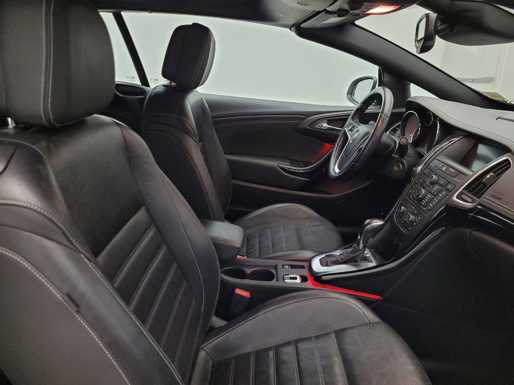 Used 2018 Buick Cascada Premium image 21