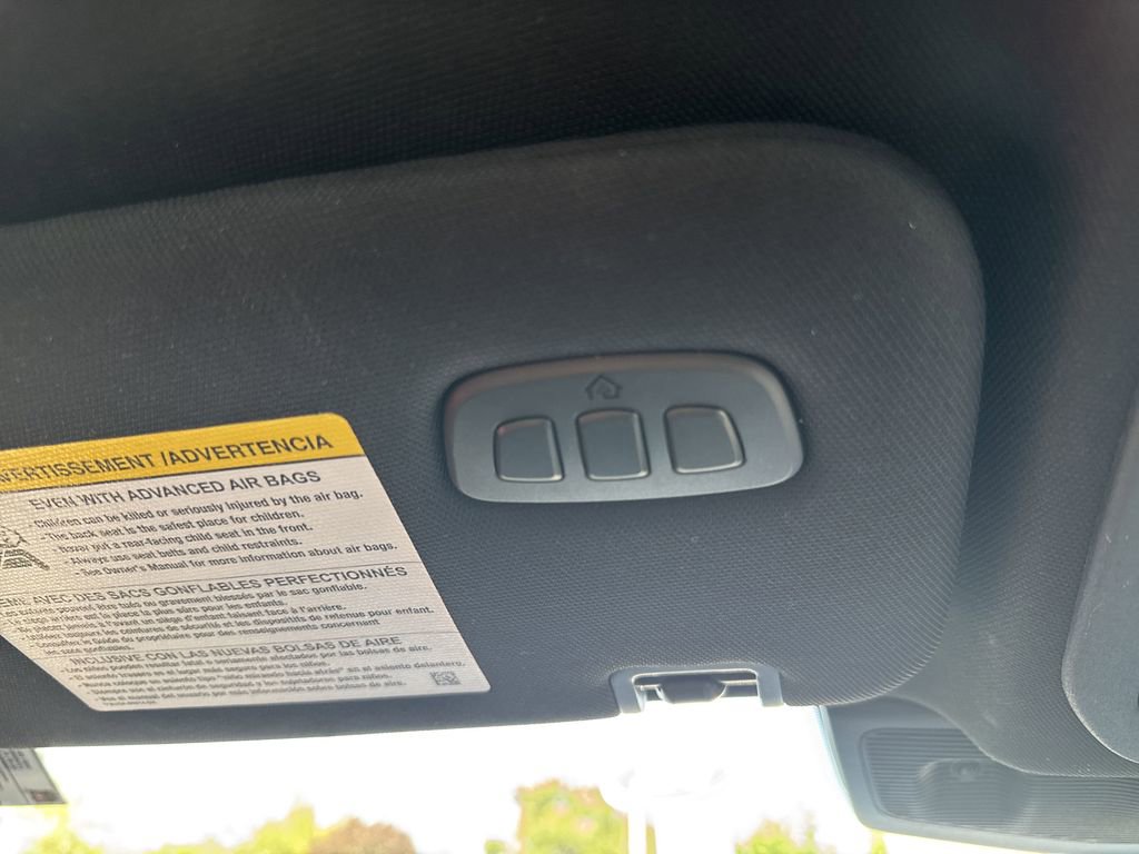 Used 2022 Ford Explorer Platinum w/ Equipment Group 601A image 34