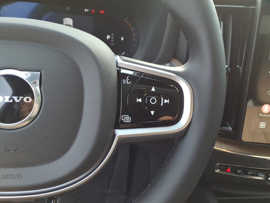 New 2026 Volvo XC60 B5 Plus w/ Protection Package Premier image 20