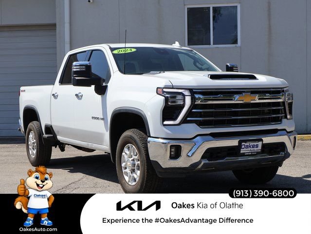 Used 2024 Chevrolet Silverado 2500 LTZ AWD/4WD image 1
