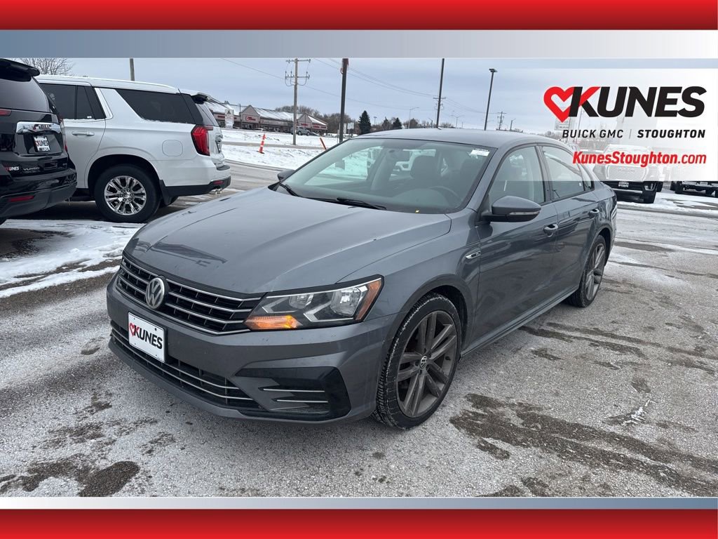 Used 2018 Volkswagen Passat 2.0T S image 4