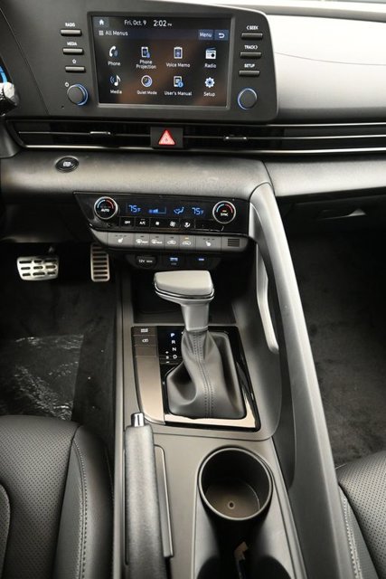 New 2026 Hyundai Elantra SEL Sport FWD image 28