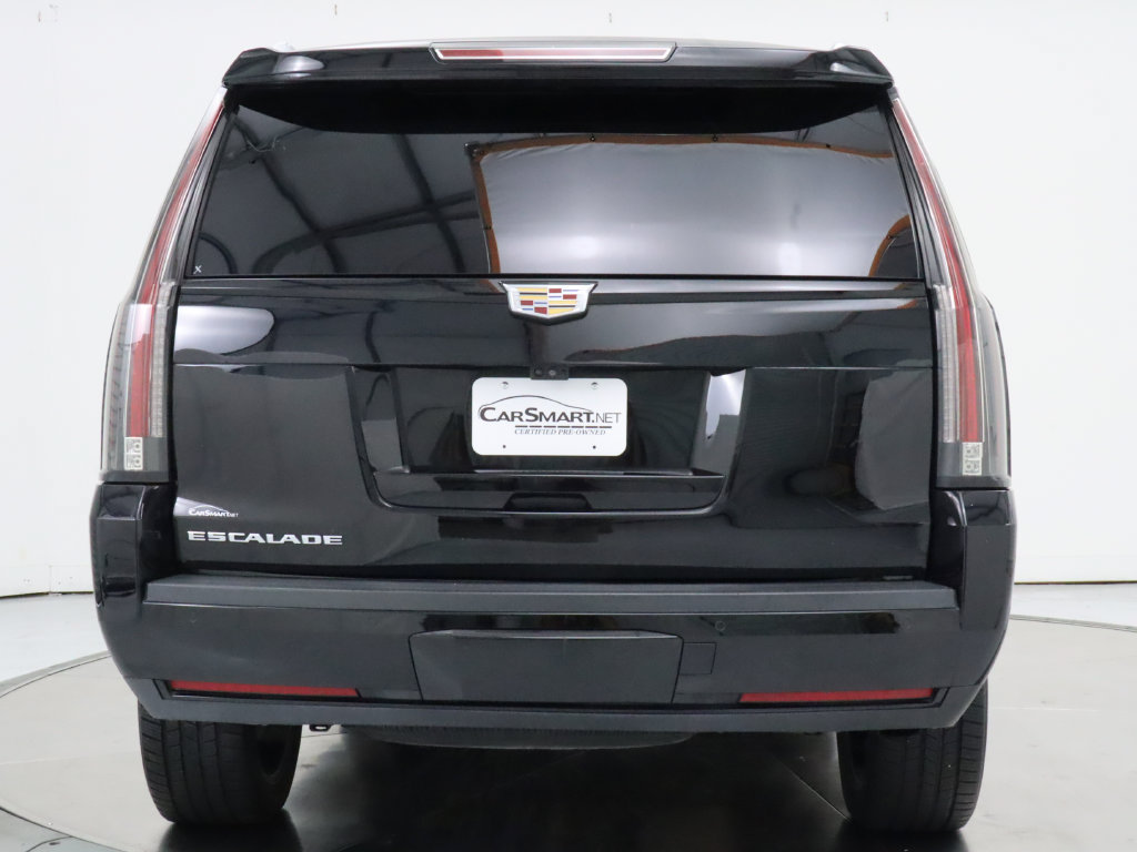 Used 2020 Cadillac Escalade Luxury w/ Escalade Sport Edition RWD image 4