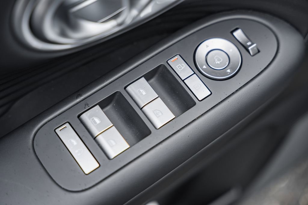 New 2026 Hyundai Ioniq 9 SEL image 35