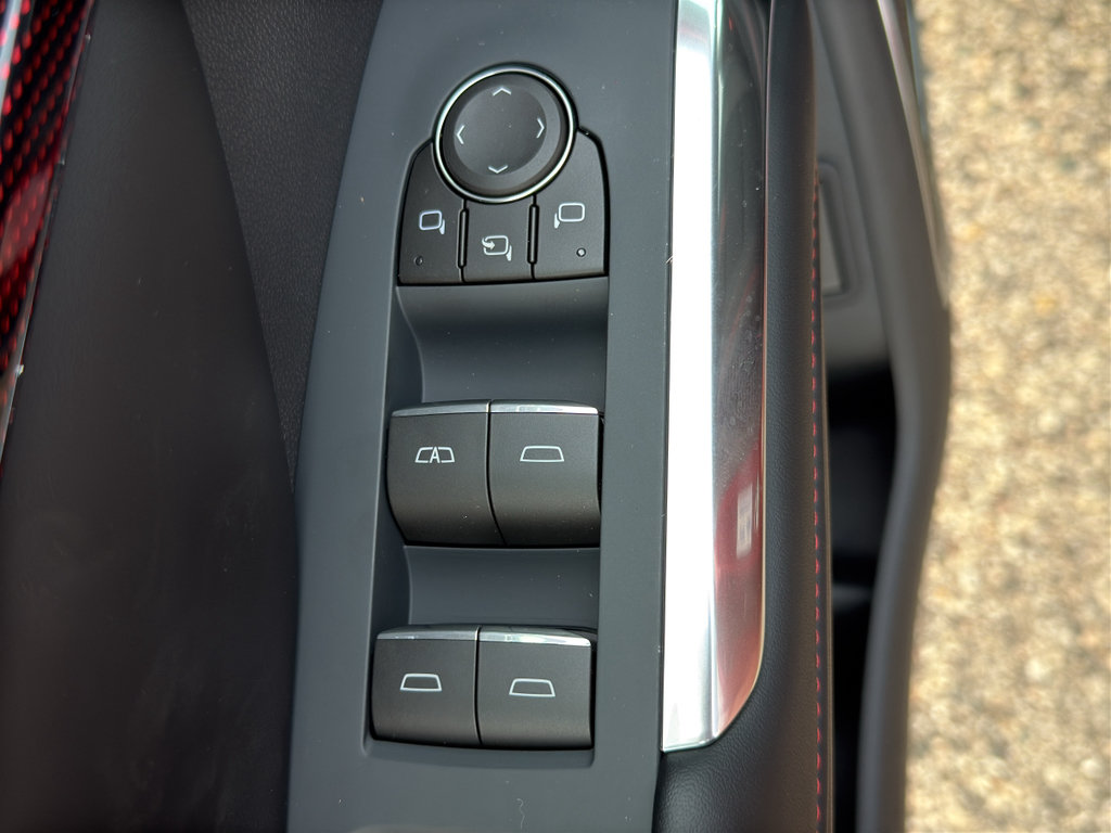 New 2027 Chevrolet Traverse RS w/ LPO, Floor Liner Package AWD/4WD image 14