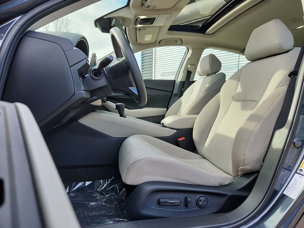 Used 2023 Honda Accord EX image 5