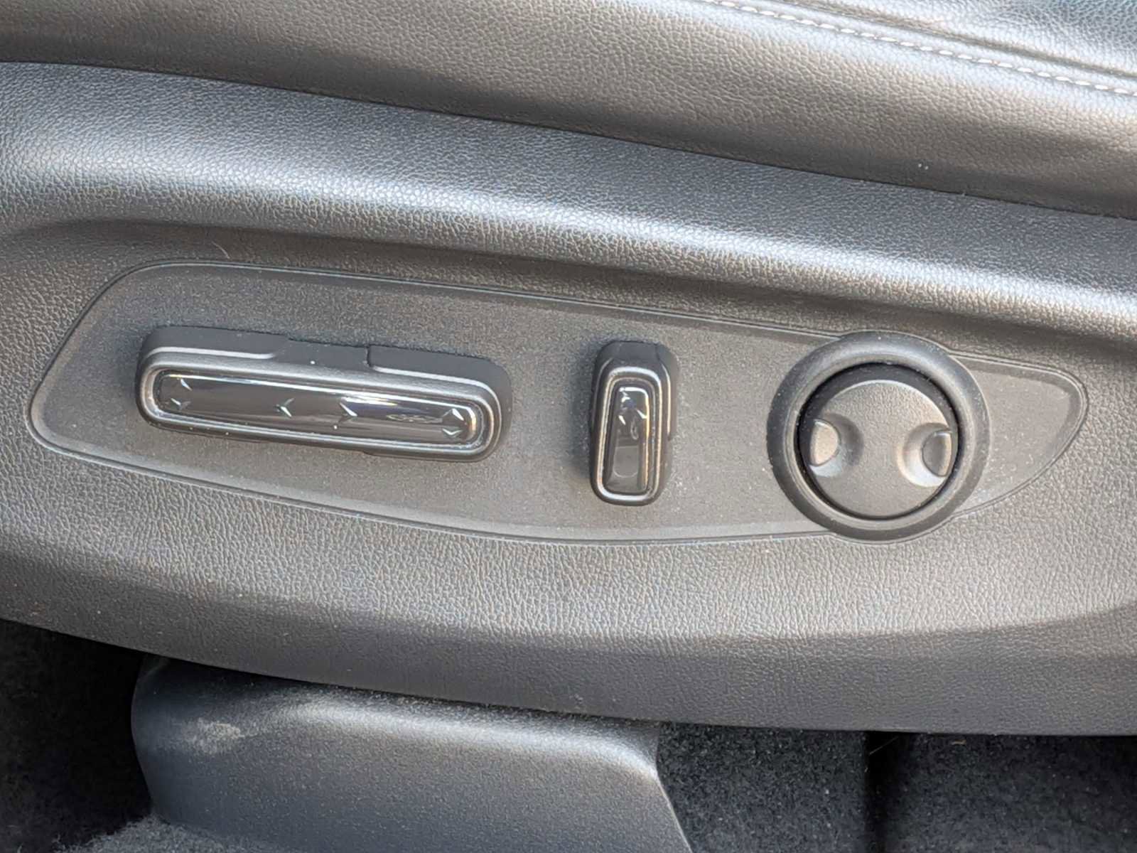 Used 2024 Honda CR-V EX-L image 16