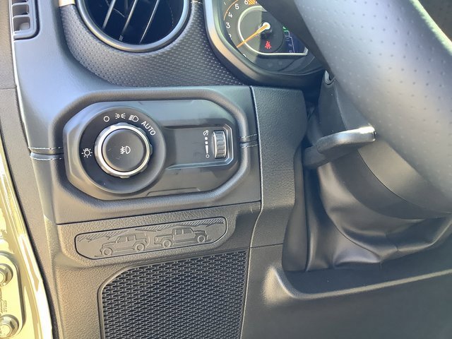 New 2025 Jeep Wrangler Unlimited Rubicon 392 image 15
